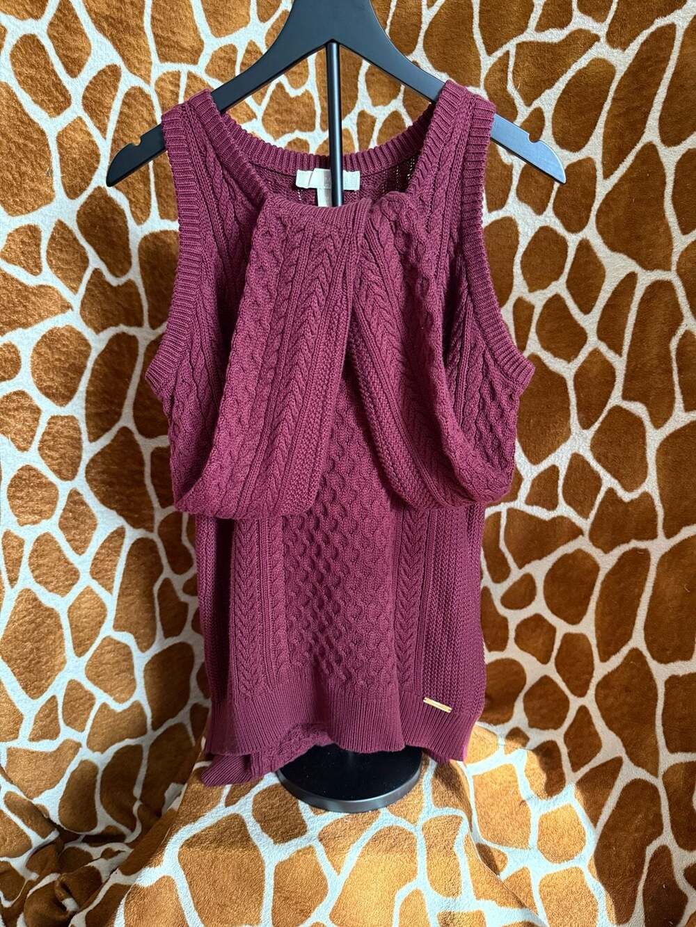 MICHAEL Michael Kors Maroon Cable Knit Cold Shoulder Sweater Top - Picture 1 of 7